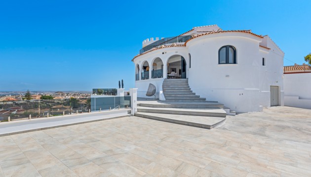 Videresalg - Detached Villa - Ciudad Quesada