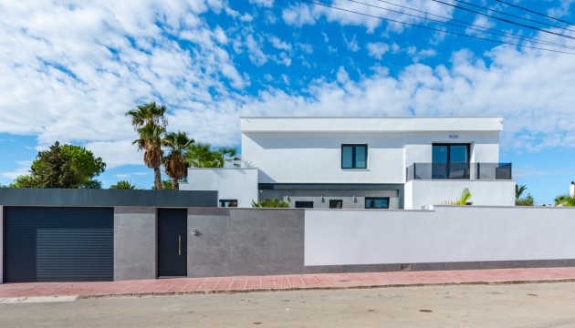 Herverkoop - Detached Villa - Ciudad Quesada