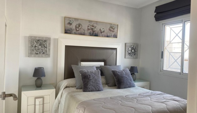 Перепродажа - Таунхаус - Torrevieja - Nueva Torrevieja - Aguas Nuevas