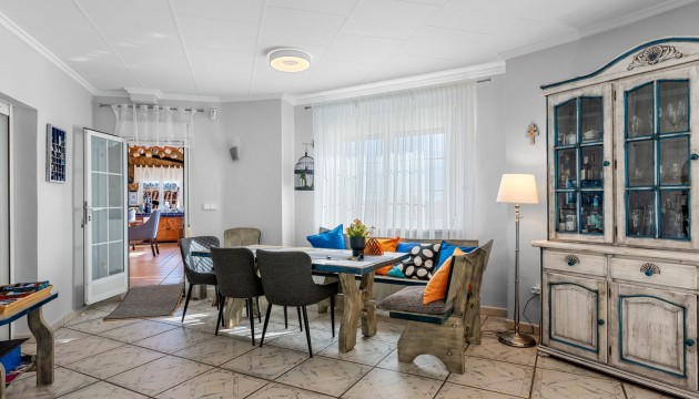 Begagnad - Fristående Villa - La Marina