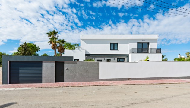 Herverkoop - Detached Villa - Ciudad Quesada