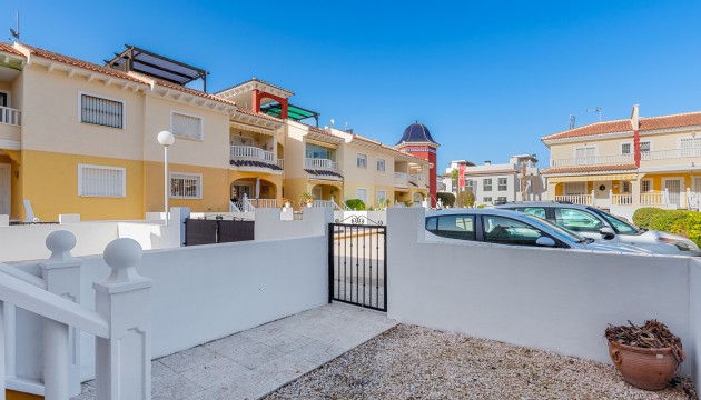 Resale - Townhouse - Ciudad Quesada