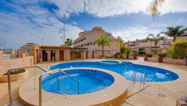 Перепродажа - Квартира - Orihuela Costa - Los dolses