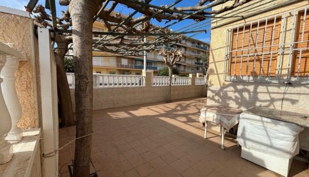 Resale - Bungalow - Torrevieja