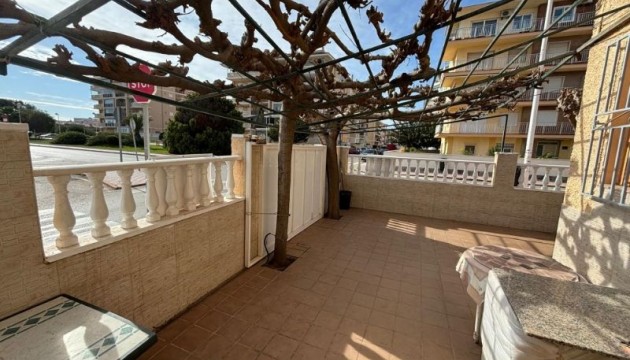 Resale - Bungalow - Torrevieja