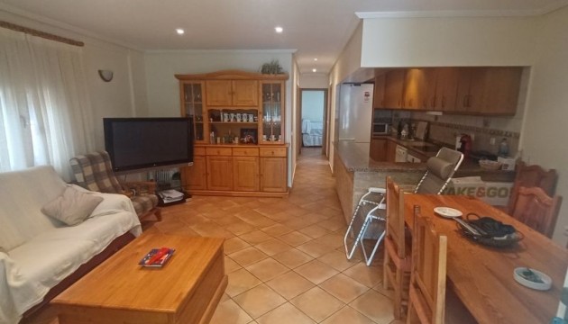 Resale - Bungalow - Torrevieja