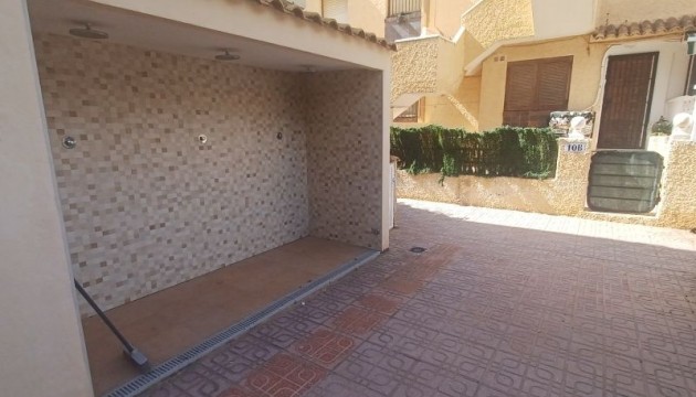 Resale - Bungalow - Torrevieja