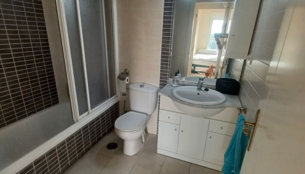 Resale - Apartment - Guardamar del Segura