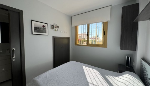 Videresalg - Apartment - Orihuela Costa