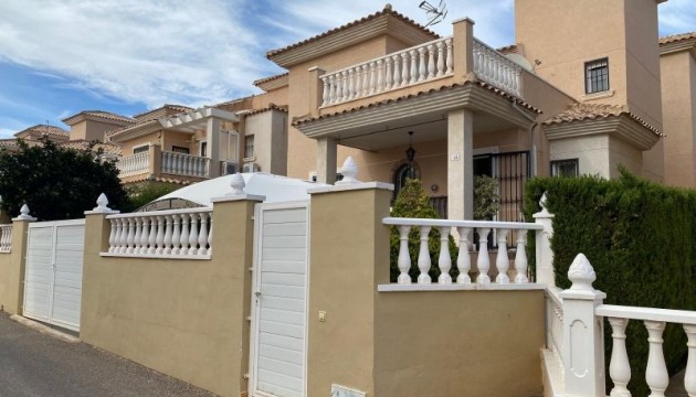 Resale - Detached Villa - Orihuela Costa