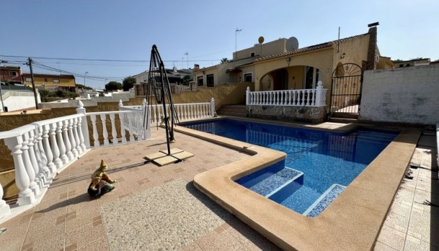 Resale - Detached Villa - Torrevieja - Los Balcones - Los Altos del Edén