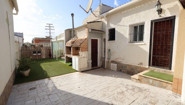 Перепродажа - отдельная вилла - Torrevieja - La Siesta - El Salado - Torreta