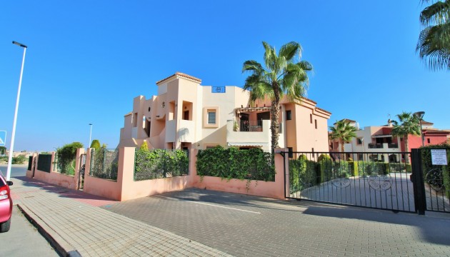 Wiederverkauf - Apartment - Orihuela Costa - Punta Prima