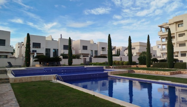 Herverkoop - Detached Villa - Orihuela Costa - Los Dolses