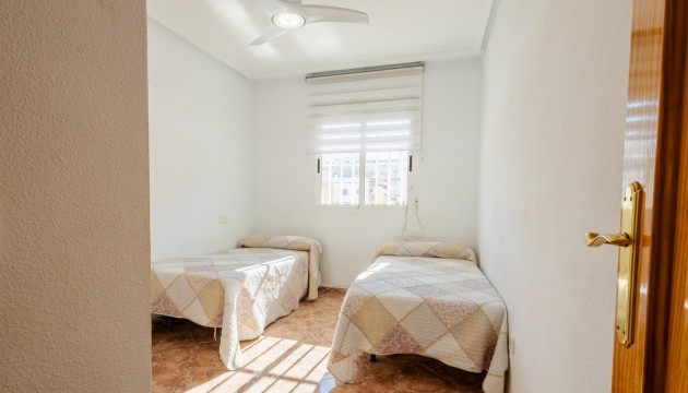 Resale - Apartment - Torrevieja - Playa del Cura