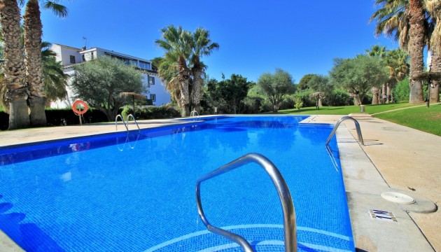 Перепродажа - Квартира - Orihuela Costa - Villamartín