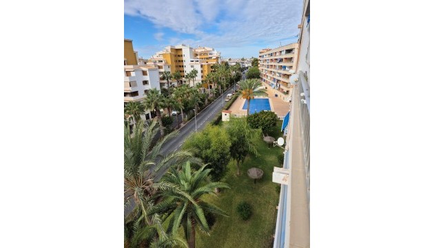 Resale - Apartment - Orihuela Costa