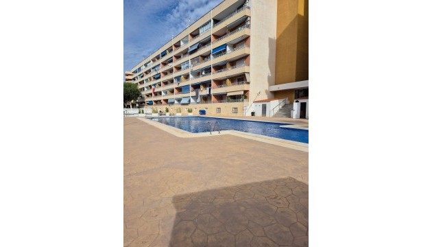 Resale - Apartment - Orihuela Costa