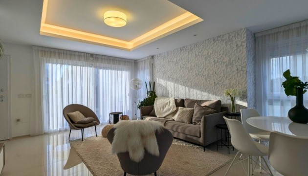 Videresalg - Semi Detached Villa - Ciudad Quesada