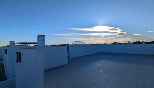 Videresalg - Semi Detached Villa - Ciudad Quesada