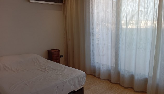 Resale - Apartment - Pilar de la Horadada