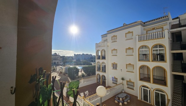 Resale - Apartment - Orihuela Costa - La Zenia