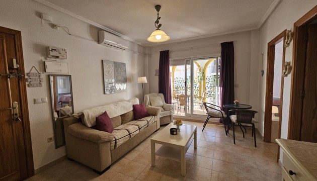 Resale - Apartment - Orihuela Costa - La Zenia