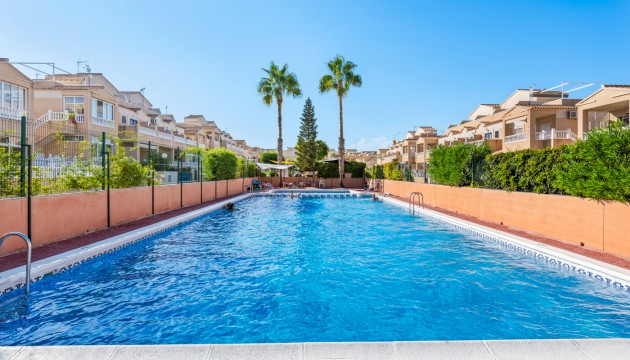 Wiederverkauf - Apartment - Orihuela Costa - Los Altos