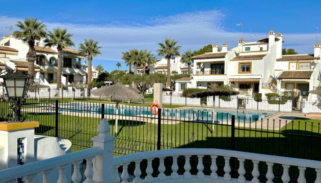 Resale - Townhouse - Orihuela Costa - Villamartín