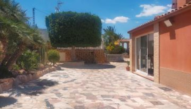 Reventa - Chalet Independiente - Elche