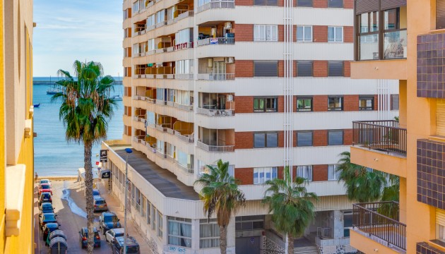 Begagnad - Lägenhet - Torrevieja - calle Valencia