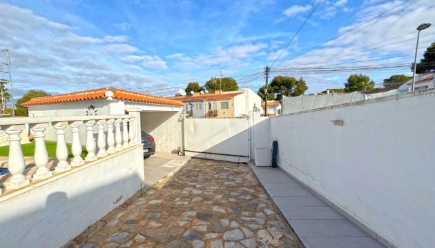 Перепродажа - House - Torrevieja - Los Balcones - Los Altos del Edén