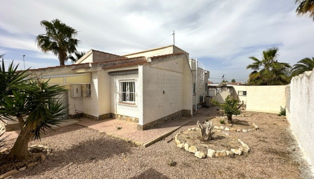 Resale - Detached Villa - Ciudad Quesada