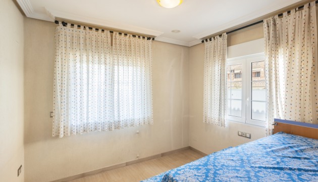 Resale - Detached Villa - Torrevieja - La Veleta