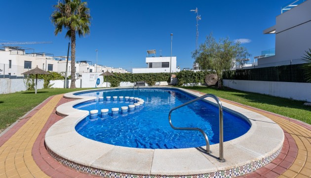 Resale - Townhouse - Orihuela Costa - Villamartín