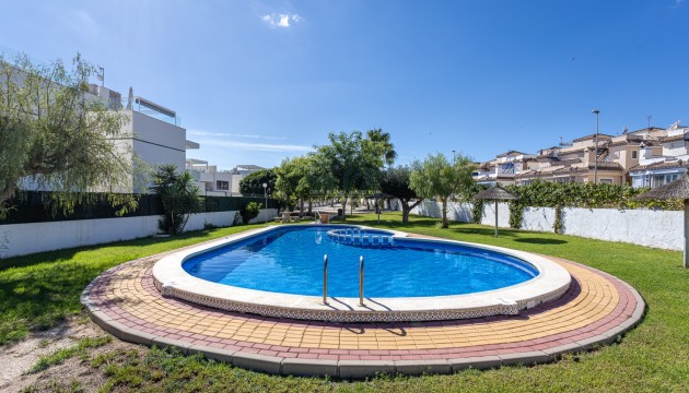 Resale - Townhouse - Orihuela Costa - Villamartín