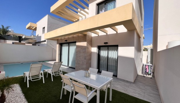 Resale - Detached Villa - Los Montesinos