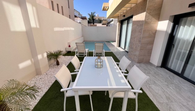 Resale - Detached Villa - Los Montesinos