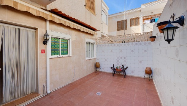 Herverkoop - Bungalow - Torrevieja - El Acequión - Los Náufragos