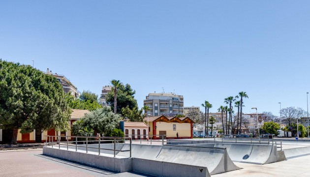 Herverkoop - Bungalow - Torrevieja - El Acequión - Los Náufragos