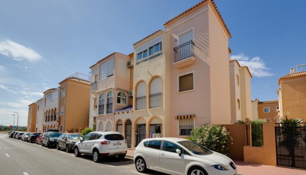 Herverkoop - Bungalow - Torrevieja - El Acequión - Los Náufragos