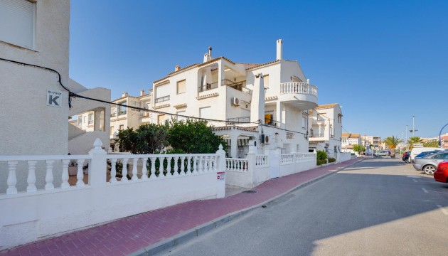 Herverkoop - Bungalow - Torrevieja - El Acequión - Los Náufragos