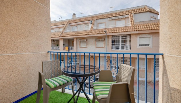 Resale - Apartment - Torrevieja - El Acequión - Los Náufragos