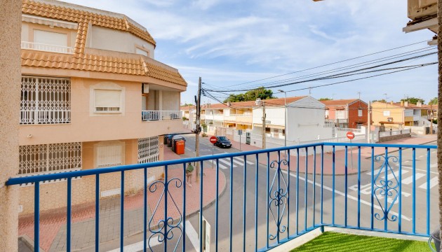 Resale - Apartment - Torrevieja - El Acequión - Los Náufragos