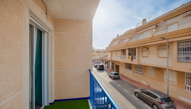 Resale - Apartment - Torrevieja - El Acequión - Los Náufragos