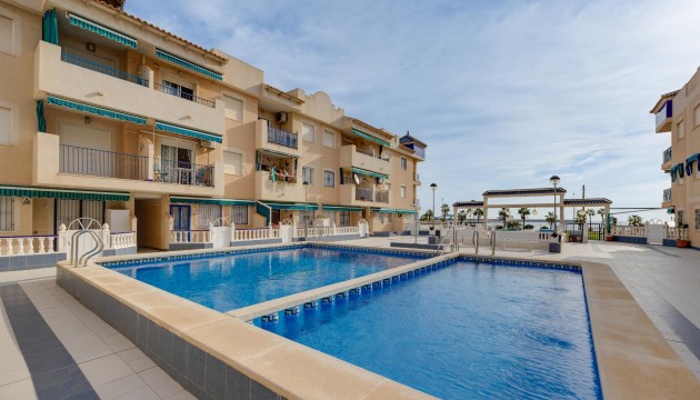 Resale - Apartment - Torrevieja - El Acequión - Los Náufragos