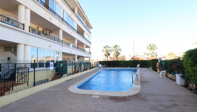 Wiederverkauf - Apartment - Orihuela Costa - Punta Prima