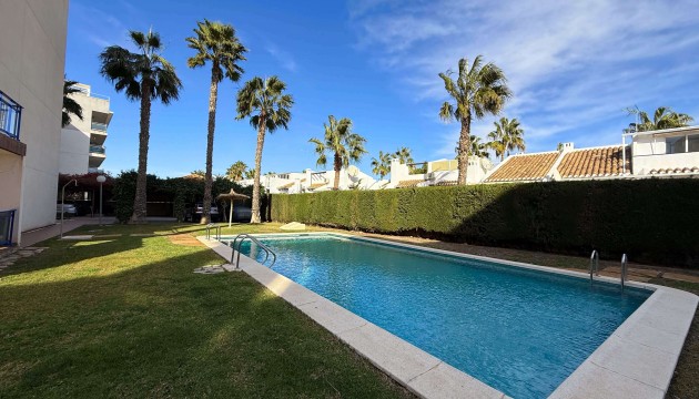 Videresalg - Apartment - Orihuela Costa - Cabo Roig