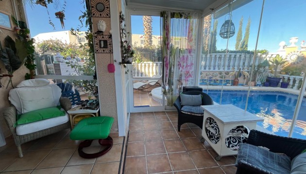 Videresalg - Detached Villa - Orihuela Costa - La Zenia