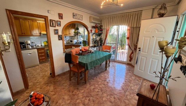 Videresalg - Detached Villa - Orihuela Costa - La Zenia